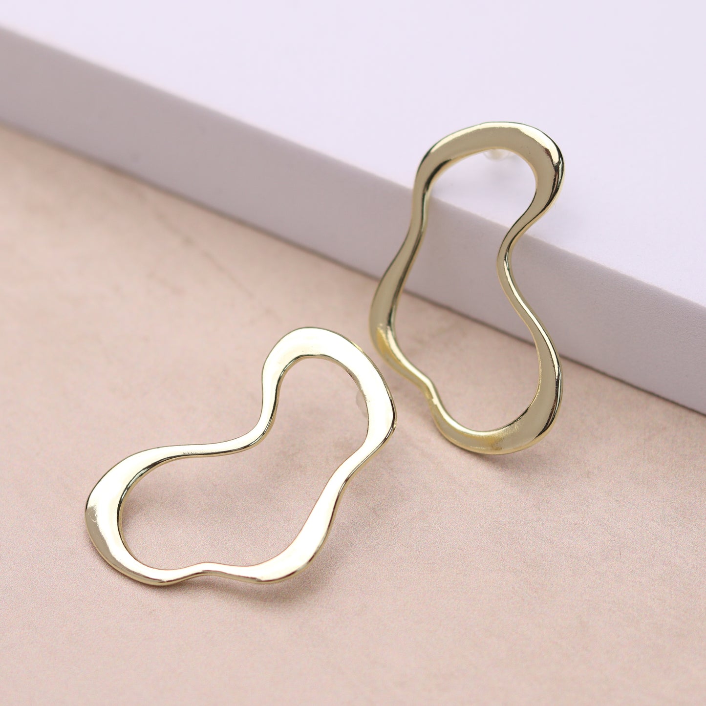 Free Flow Earrings - Gold