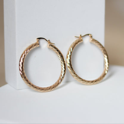 MISS FANCY HOOPS - GOLD