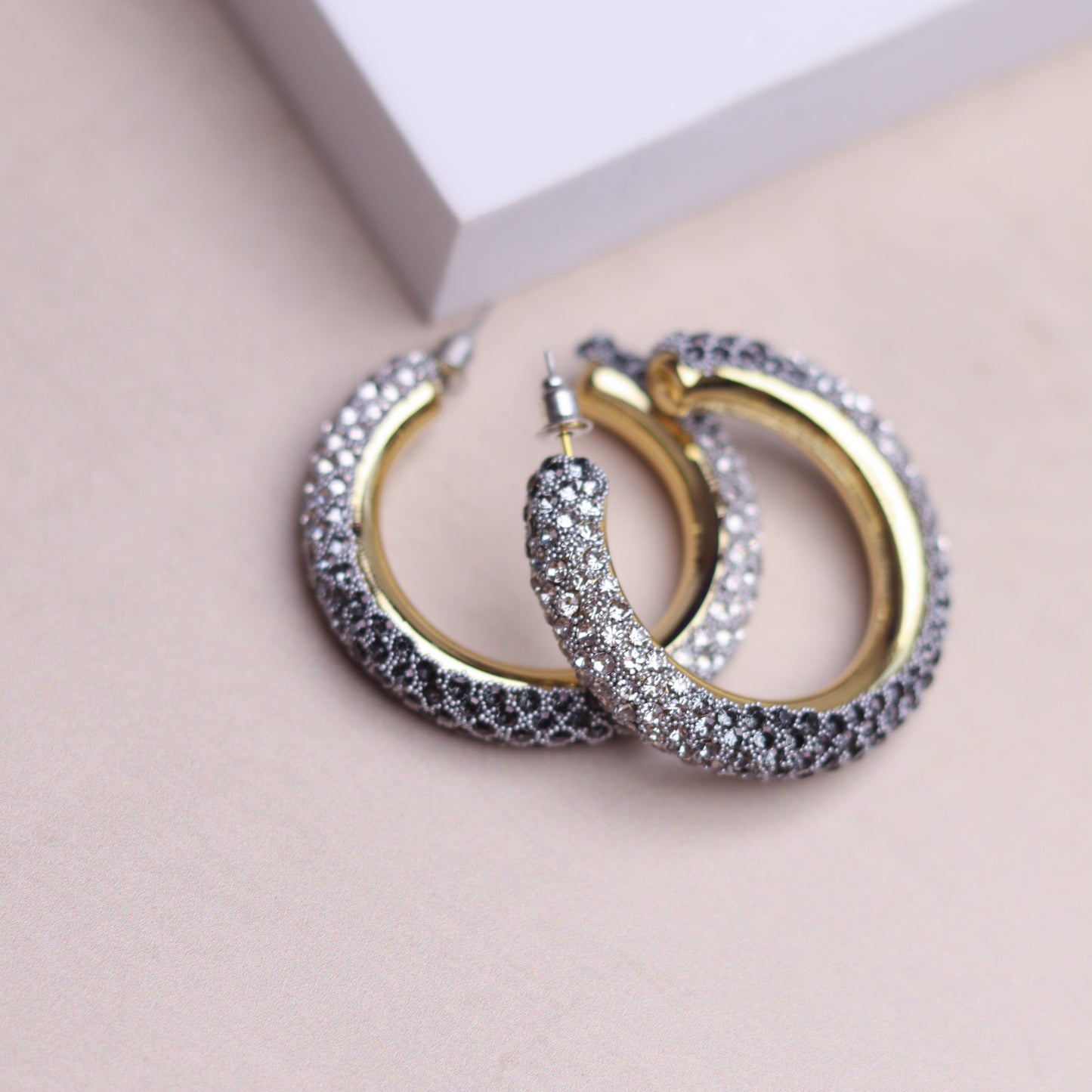 SPARKLE SUPREME HOOPS - BLACK