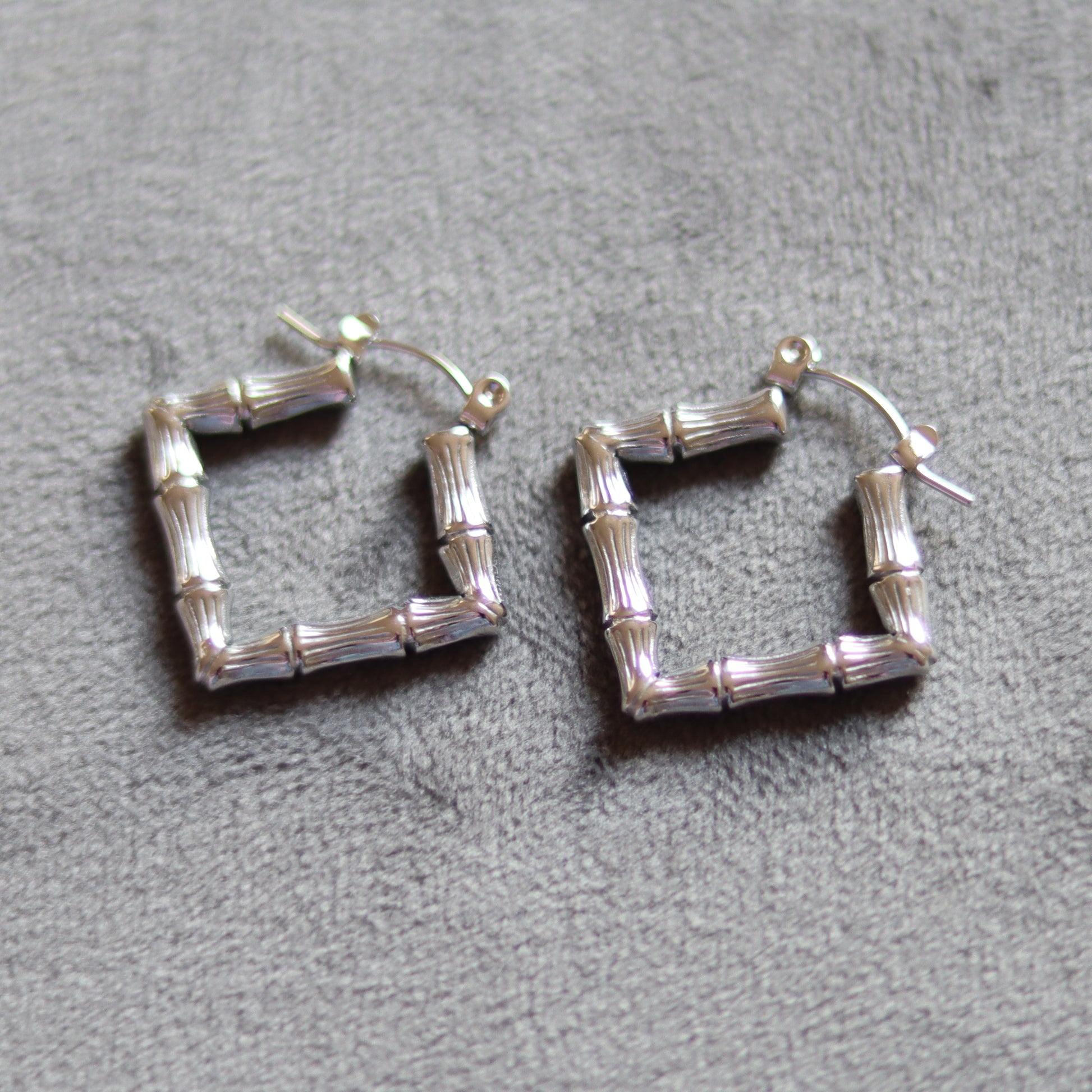 diamond mini bamboo hoops   silver2