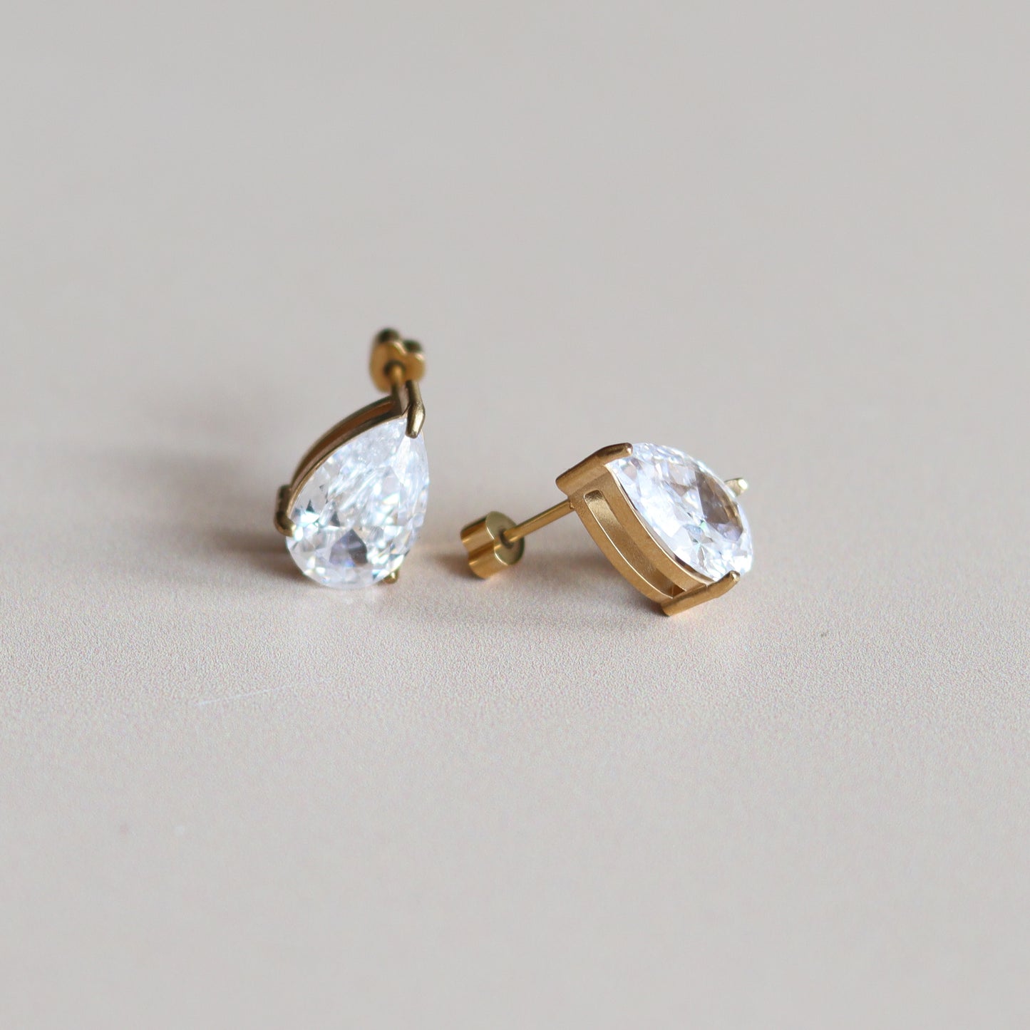 Drip Stud Earrings - 18k Gold Plated