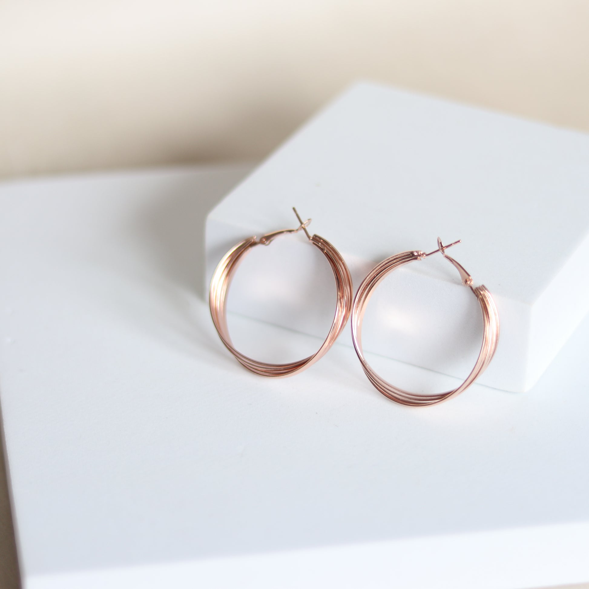 intertwine hoops   rose gold2