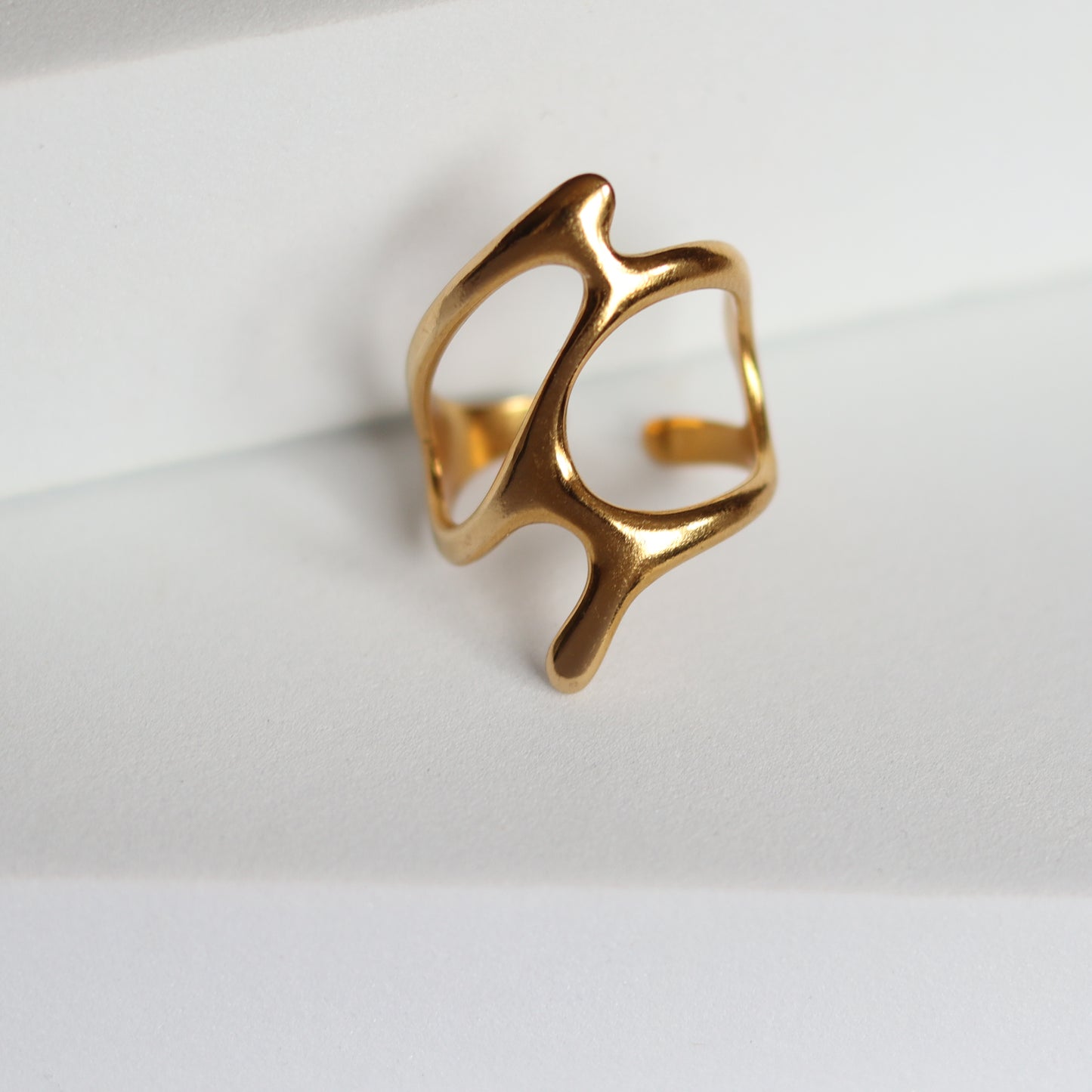 Lava Ring - Gold