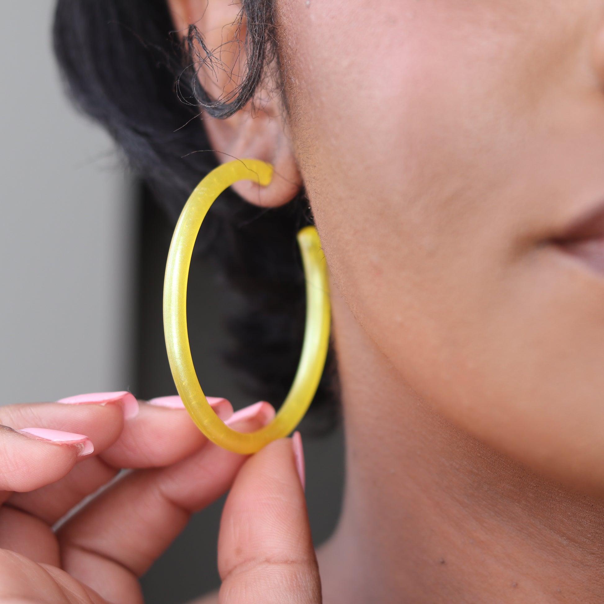 soda hoops metallic yellow