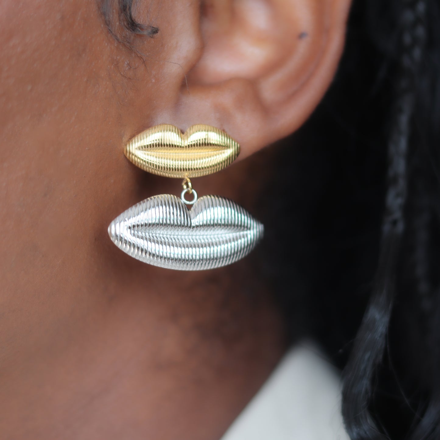 talk to me earrings2