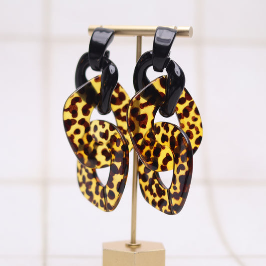 wild thang earrings1